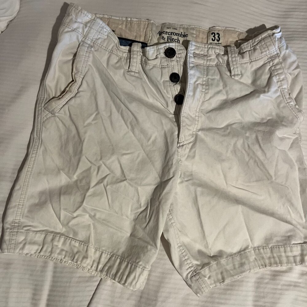 Abercrombie & Fitch white button fly shorts,  Size 33